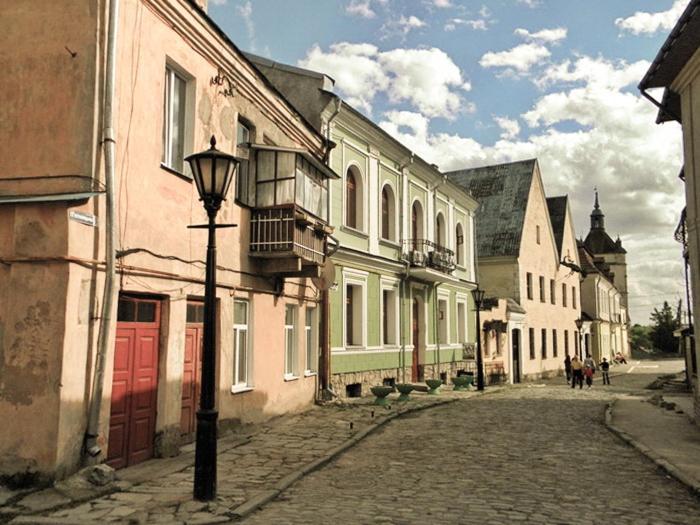 N O C T U R N E Apartment Kamianets Podilskyi Ruang foto